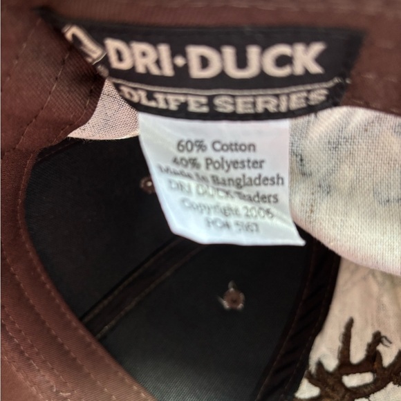 Realtree Edge Dri-Duck Wildlife Series,embroidered buck,camo,velcro back cap - Picture 8 of 12